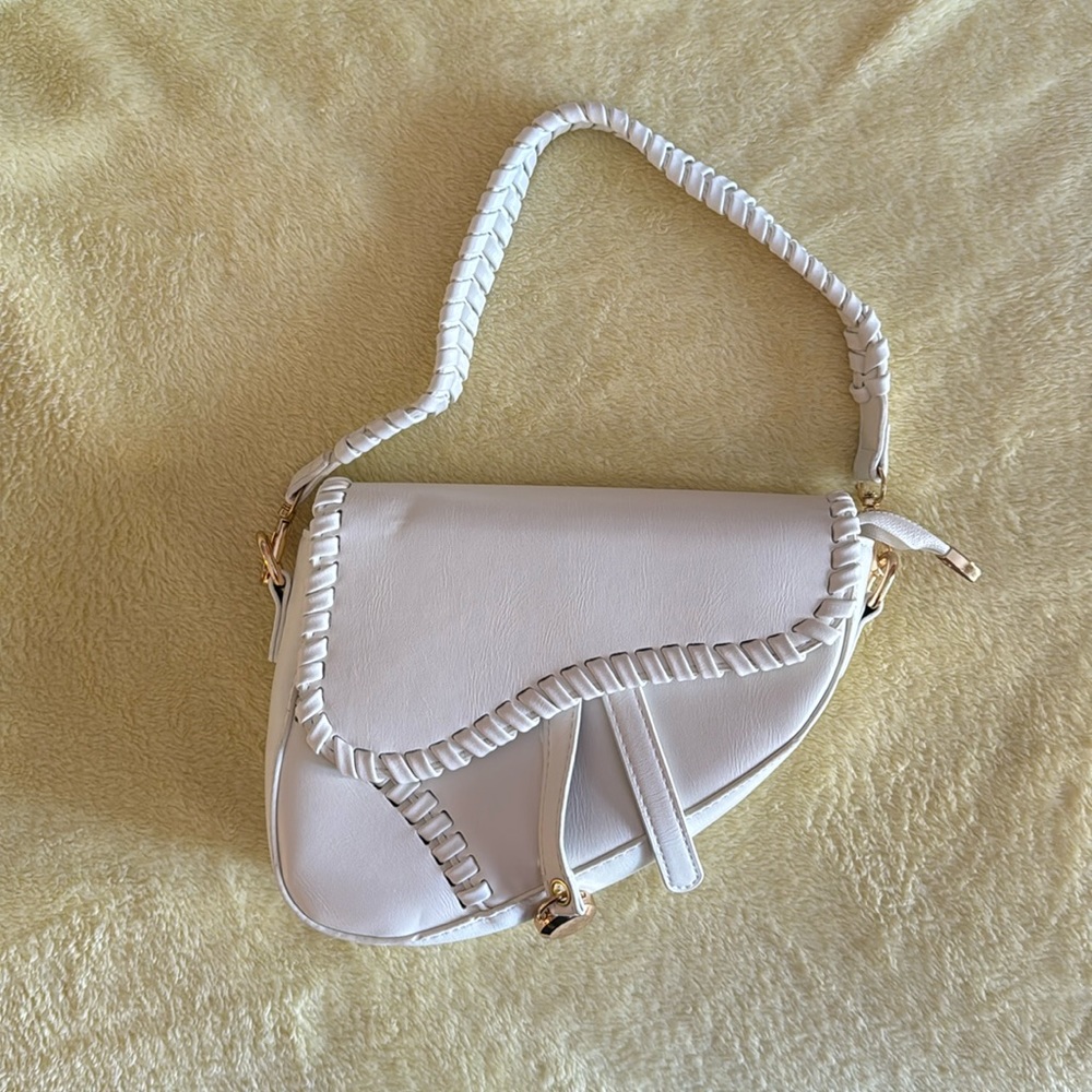 White Saddle Bag